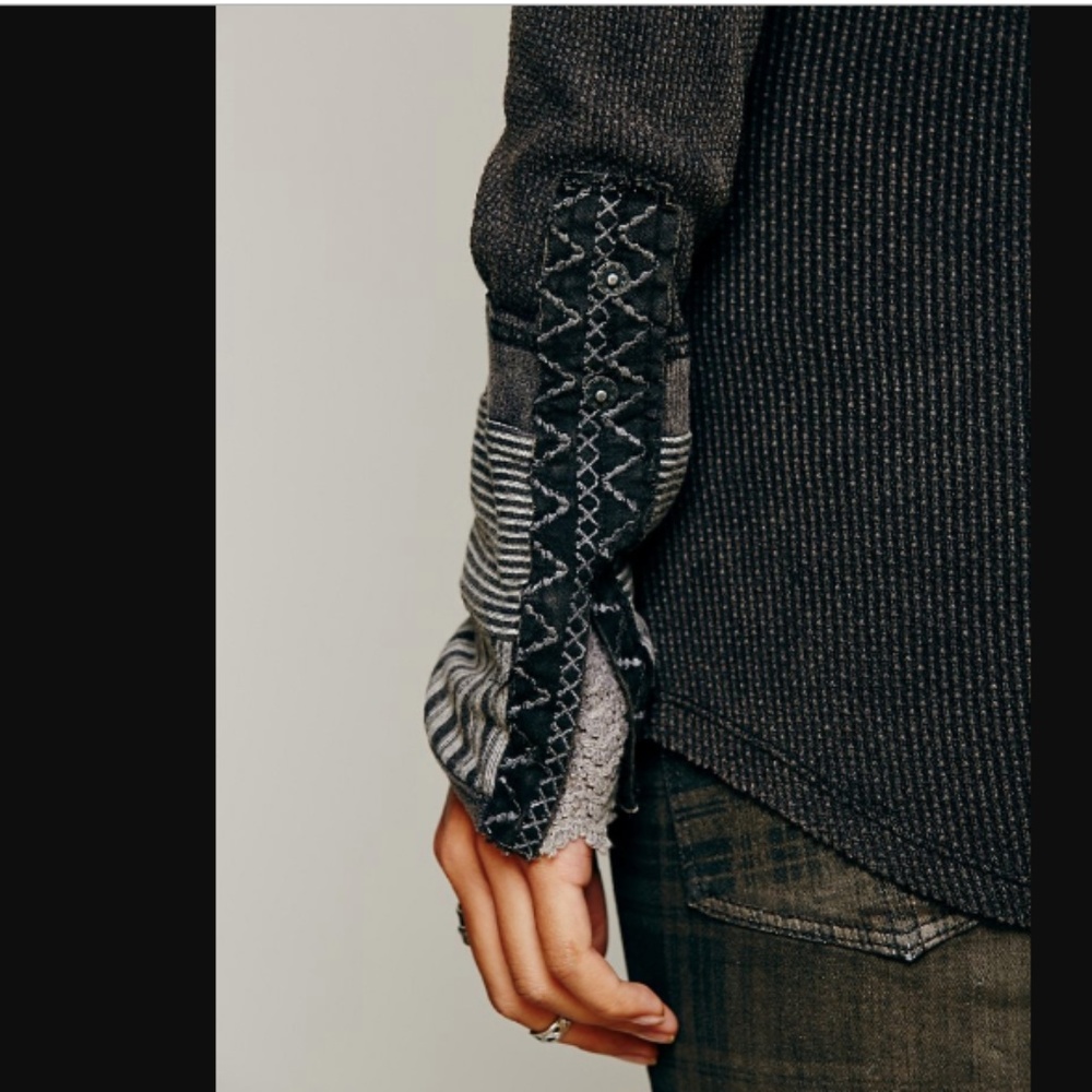 We The Free Kyoto Cuff Thermal Black Top Shirt Tee - Picture 5 of 8